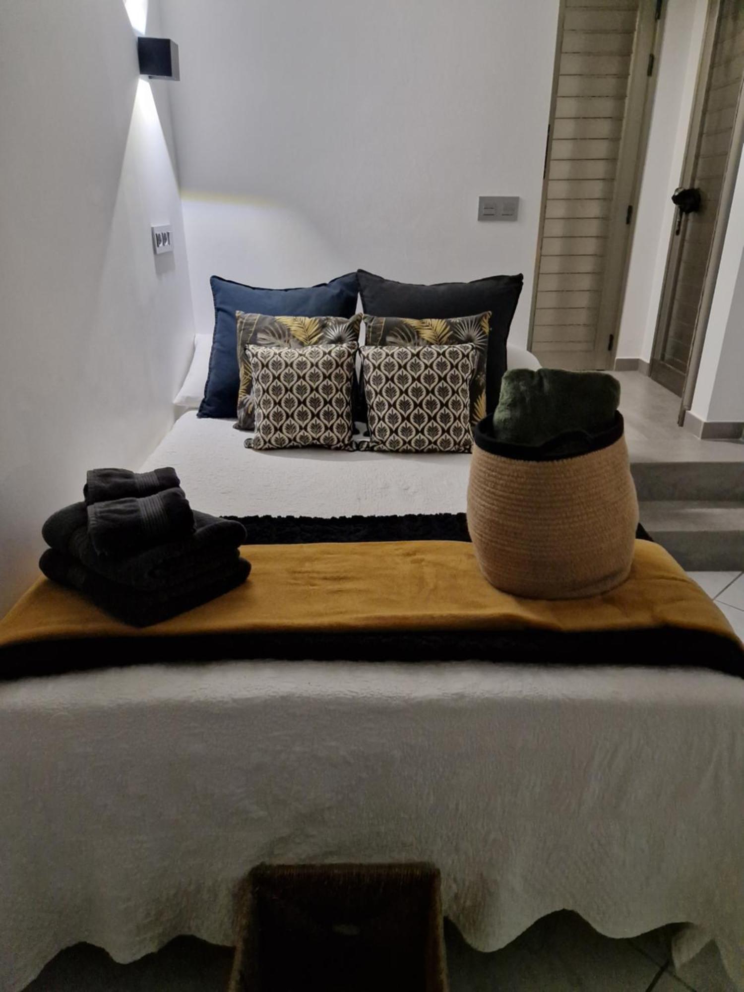Ocean Surf Suite Playa Del Hombre Экстерьер фото